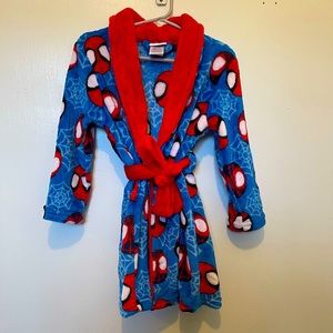 SOLD! Spider-Man Robe Size 2T/3T